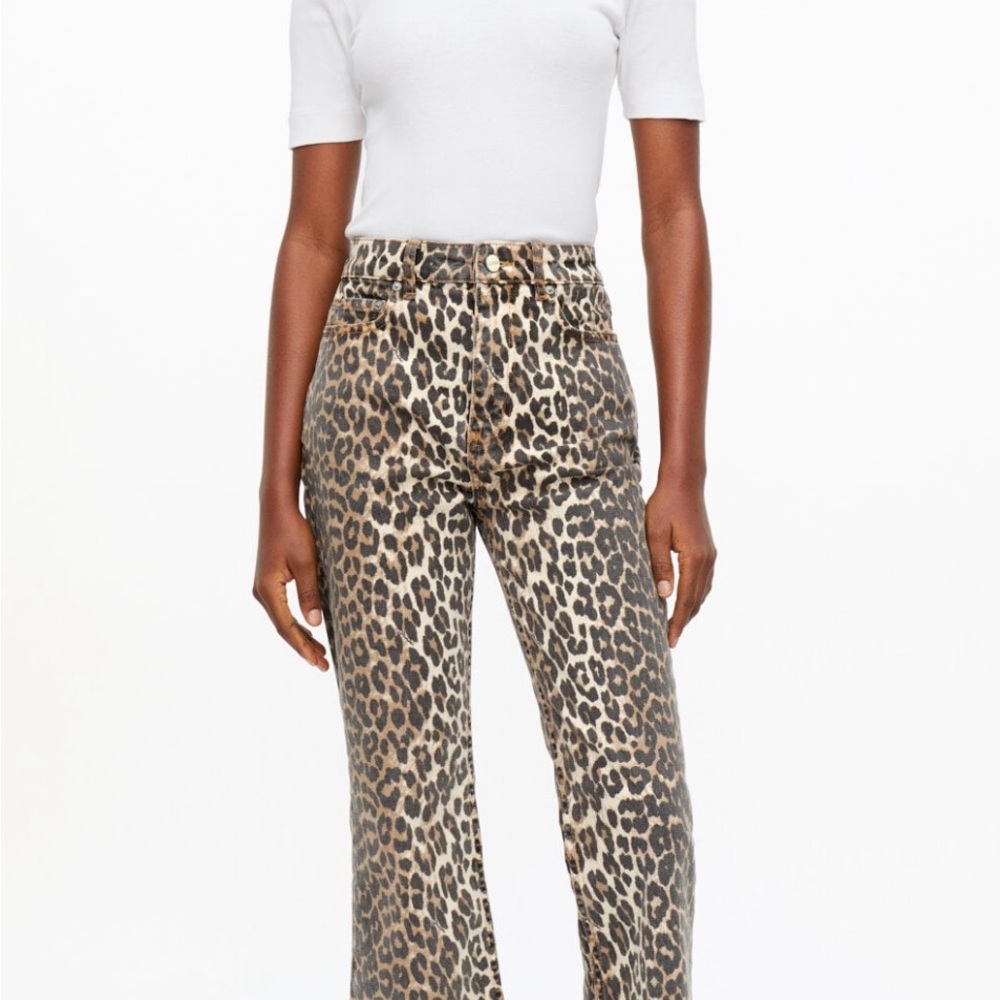 Ganni Betsy Cropped Leopard Denim